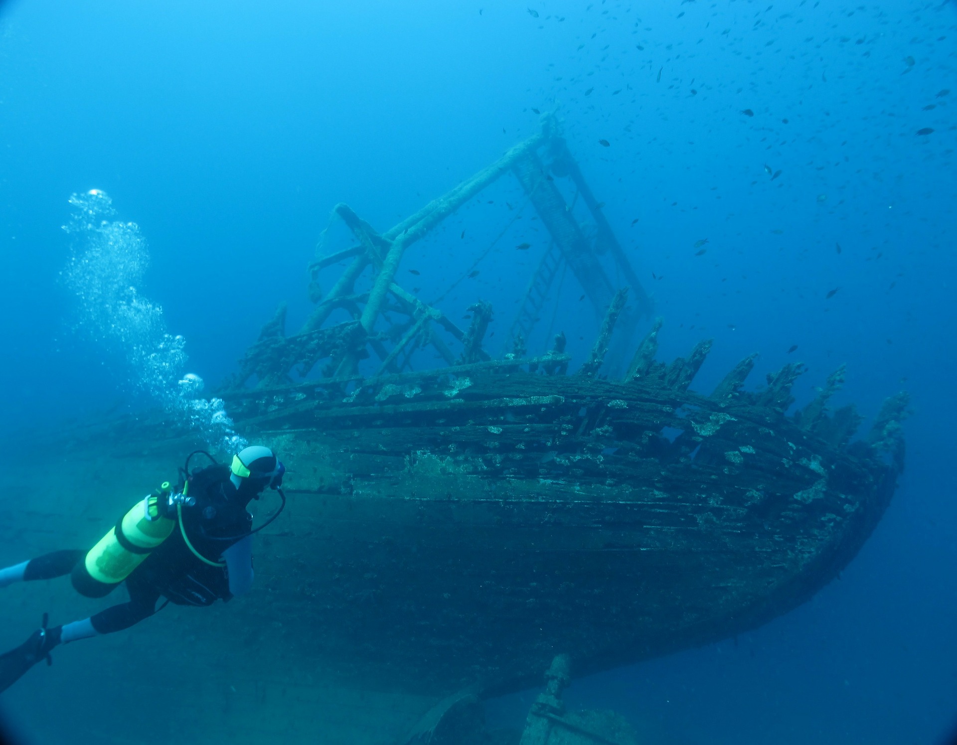 the best diving spots in croatia header wreck